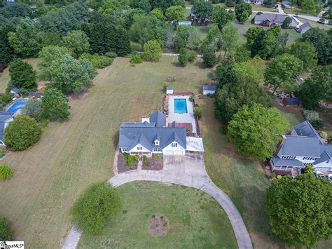 Listed for 450,000 with 4 beds, 3 baths, 0 Sqft. . 107 brown rd simpsonville sc
